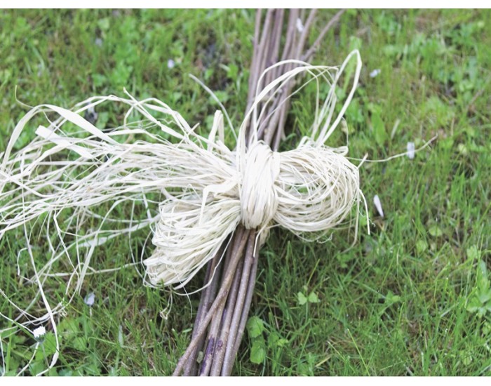 Natural Raffia - 150gr Натурално Лико Nortene 147022 Natural Raffia - 150gr Натурално Лико Nortene 147022
