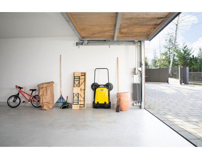 Метачна машина Karcher S 4 Twin