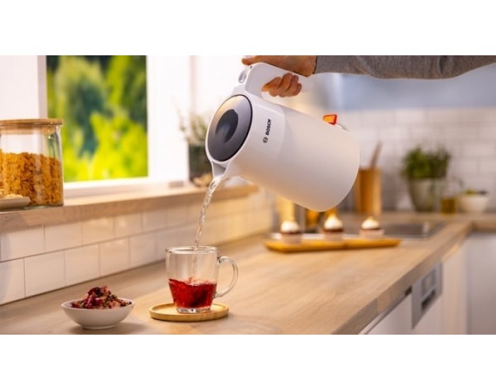 Електрическа кана за вода Bosch MyMoment TWK2M161,1.7 L, бяла