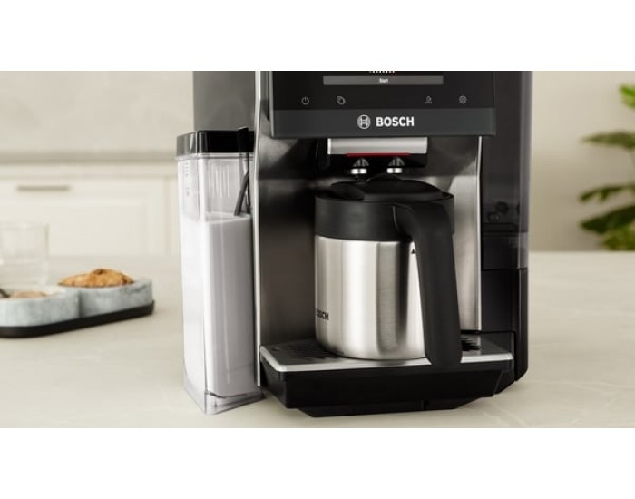 Bosch Кафе автомат VeroCafe TQE80703, серия 8