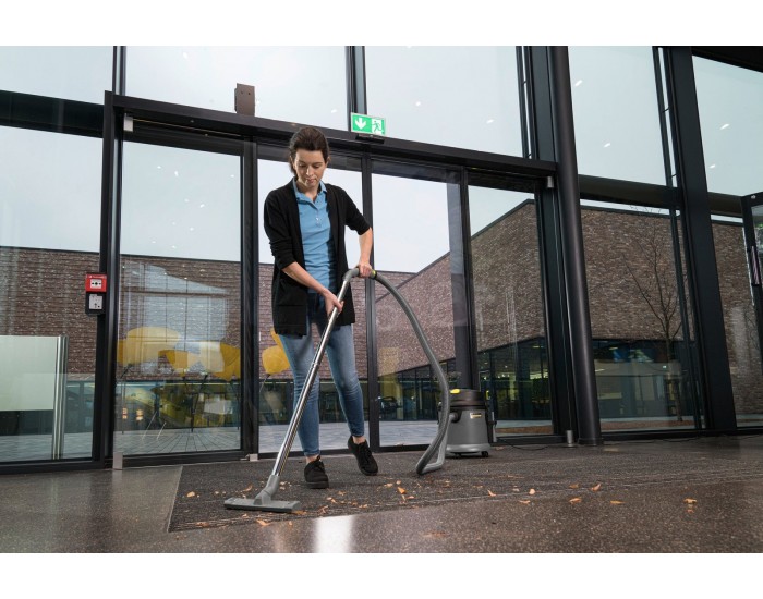 Прахосмукачка Karcher Professional NT 27/1 EU, за сухо и мокро почистване