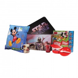 Disney Комплект The Mandalorian, кутия за съхранение 20 L, възглавница Mickey, кутия за храна Mickey, настолна игра, стъклена и порцеланова чаша - Сравняване на продукти