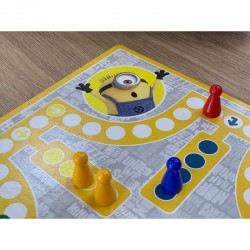 Cartamundi Настолна игра Миньоните - Детска стая
