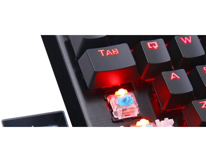 Клавиатура Redragon Indrah механична геймърска RGB K555-BK Blue Switches