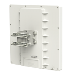 Антена MikroTik QRT 5 RB911G-5HPnD-QRT - Рутери и Суичове
