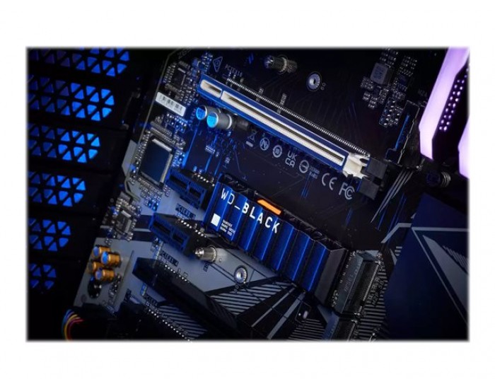 WD Black 2TB SN850X NVMe SSD Supremely Fast PCIe Gen4 x4 M.2 with heatsink internal single-packed WD Black 2TB SN850X NVMe SSD Supremely Fast PCIe Gen4 x4 M.2 with heatsink internal single-packed