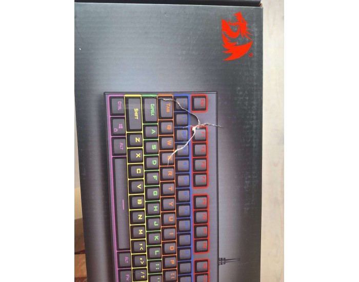 Клавиатура Redragon Rudra механична геймърска RGB K565 blue switches - нарушена опаковка Клавиатура Redragon Rudra механична геймърска RGB K565 blue switches - нарушена опаковка