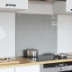 Светлосив кухненски гръб 70x60x0.6 см от закалено стъкло Светлосив кухненски гръб 70x60x0.6 см от закалено стъкло