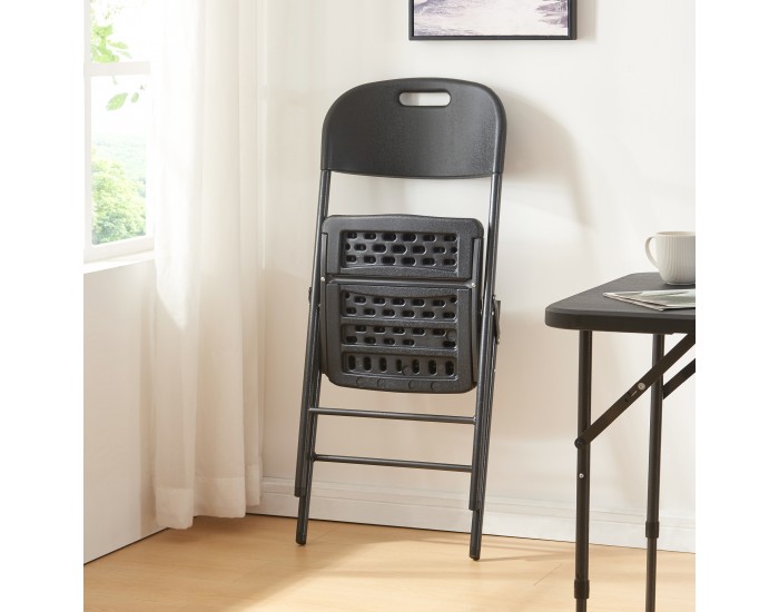 Комплект сгъваеми столове Ljusnarsberg от 2 пластмасови черни []