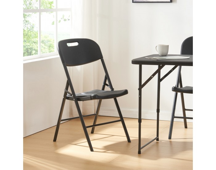 Комплект сгъваеми столове Ljusnarsberg от 2 пластмасови черни []