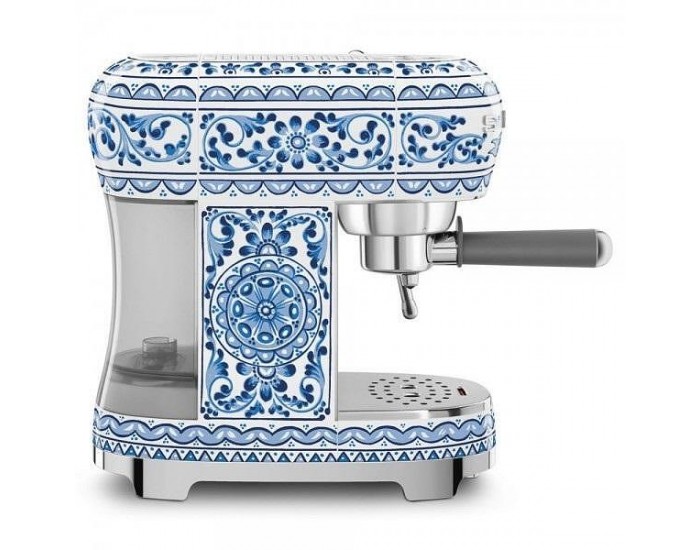 Кафемашина SMEG ECF02DGBEU