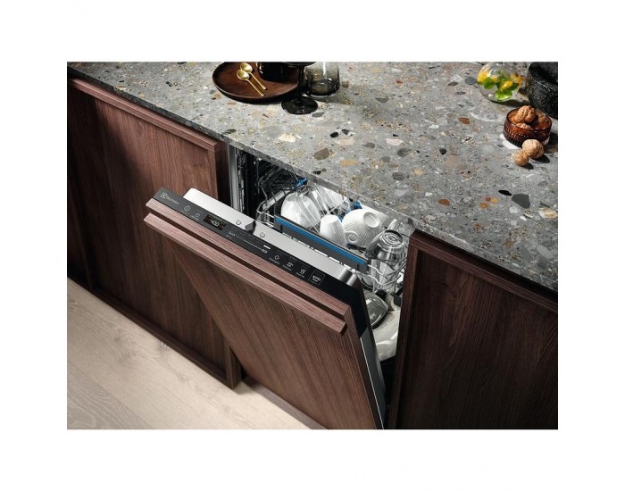 Съдомиялна машина за вграждане Electrolux EEG62310L , 9 комплекта, D , 450 Ш, мм