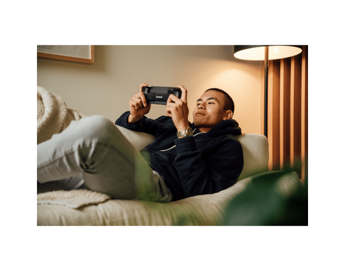 Джойстик Backbone One - USB-C BB-51-P-BR