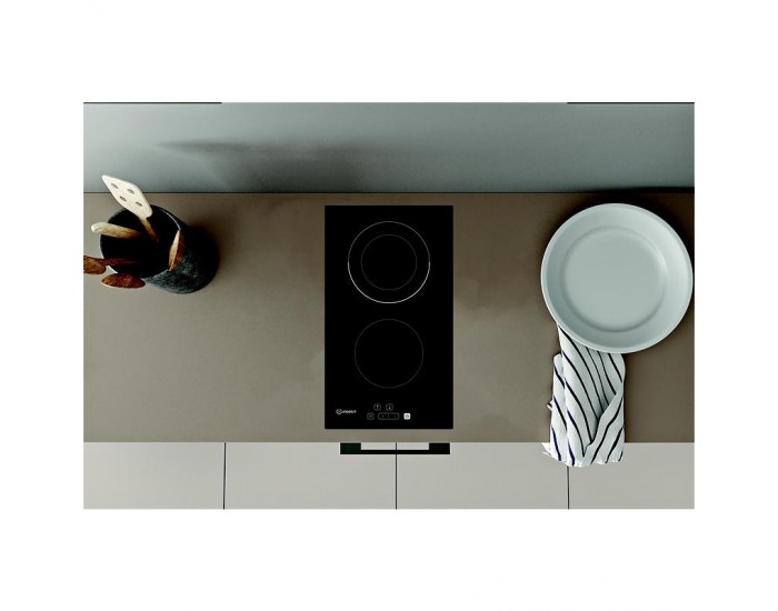 Вграден керамичен плот Indesit IRD 2030 B , Електрически