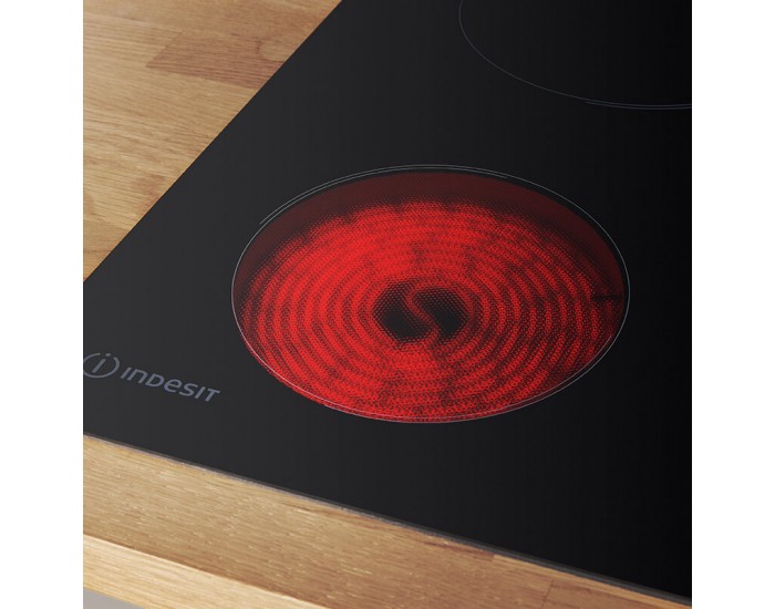 Вграден керамичен плот Indesit RI 360 C , Електрически