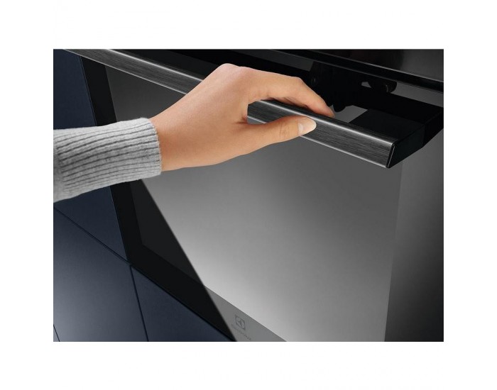 Фурна за вграждане Electrolux EOD5F71Z , 72 , Push бутони , А , Водно почистване