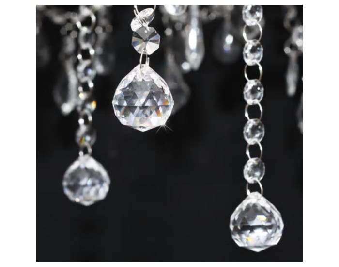 Луксозен кристален полилей с 2300 бели кристала -