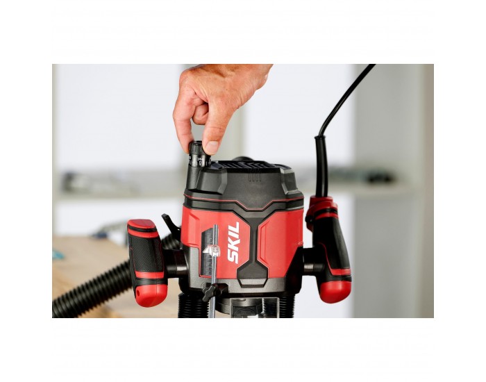 Оберфреза SKIL 1860 AA Оберфреза SKIL 1860 AA